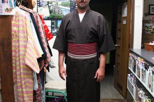 Try a yukata cotton kimono in their shop