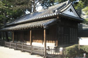 O-bansho Guardhouse inside the Ote-mon