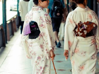Kimonos and shopping