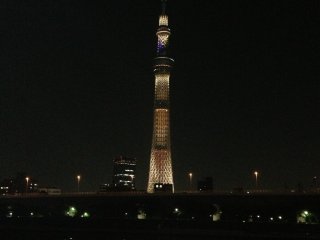 If you walk to the&nbsp;Sumida&nbsp;River, you can see SkyTree more clearly