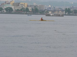 There is a rowing club at Ishiyama, so rowers are often seen near there