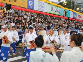 The musical bands are called &quot;Narimono&quot;.&nbsp;Many kinds of Japanese traditional musical instrument are used