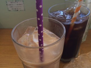 Chai latte and iced coffee.