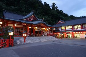 Taikodani Inari Shrine, the place of the Night Kagura