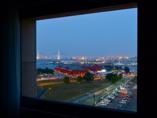 Night view from our room (Aka-Renga, Osanbashi Pier, and Bay Bridge)
