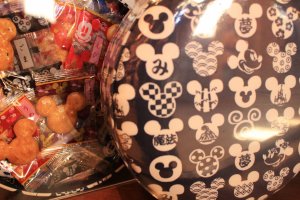  Japan X Disney Souvenirs for Guests From Overseas