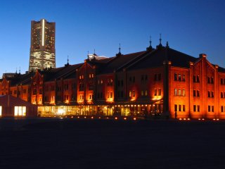 The Akarenga Soko&nbsp;buildings as viewed from the harbor side with the Landmark Tower in the background