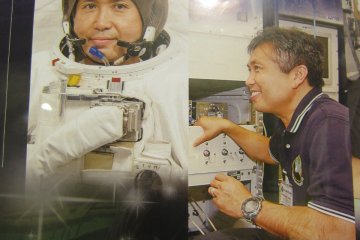 <p>คุณโคอิจิ วากัตตะ มนุษย์อวกาศที่ทำงานบนคิโบขณะนี้</p>