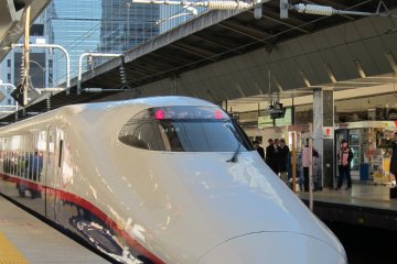 <p>E2 ตัววิ่ง nagano shinkansen ใช้ชื่อ Asama</p>