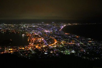 <p>ทิวทัศน์จากภูเขา Hakodate</p>