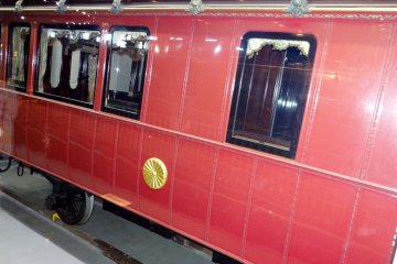 <p>รถไฟในยุคหนึ่งของราชวงศ์ญี่ปุ่น</p>