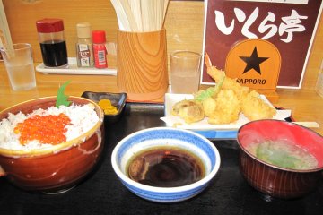 <p>นี่คือตัวอย่างของอาหารญี่ปุ่นที่เลื่องชื่อว่าอร่อยจากตลาดเช้าฮาโกดาเตะ</p>