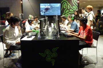 LAN setups are available for gamers wishing to play