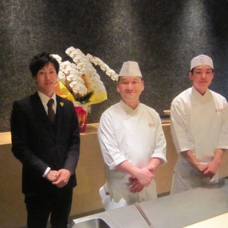 Kabuki-inspired Dining in Fukui