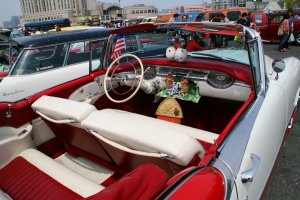 The cruising king: 1956 Oldsmobile 88 convertible