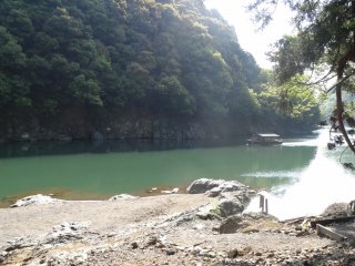 แม่น้ำโฮะซุ ( Hozu)