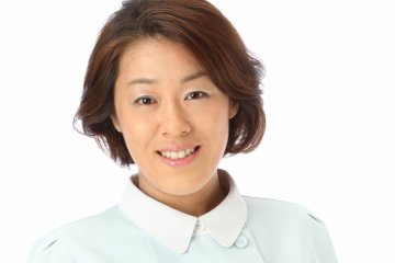 Dr. Akiho Ryko graduated from Osaka Kyoiku University and&nbsp;obtained&nbsp;her acupuncture license&nbsp;at Morinomiya College of Medical Arts and Science. She brings her healing touch to babies as well.&nbsp;