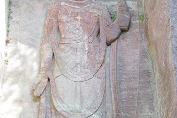 <p>Buddha&#39;s Kannon carved in the side of&nbsp;Nokogiriyama</p>