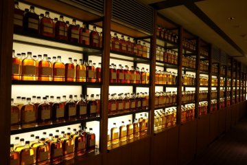 <p>Yamazaki Whiskey Library</p>