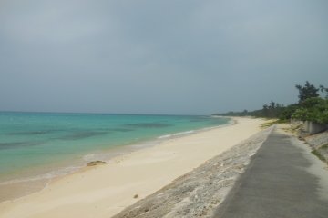 <p>Maehama Beach</p>