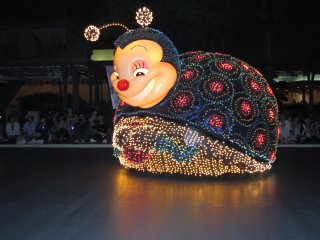 Tokyo Disneyland&#39;s Electrical Parade: Ladybug&nbsp;