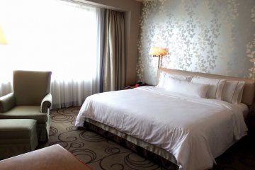 Deluxe-double room seen during daytime