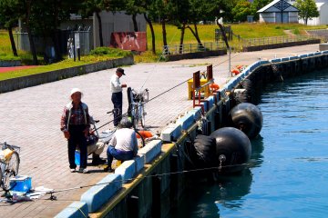 <p>Aoi Umi Kōen is a favourite spot for Aomori&#39;s fishermen</p>