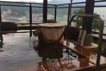 <p>The outside spa overlooking the Zao mountain range</p>