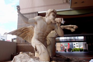 <p>Statue at the entrance&nbsp;</p>