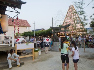 Most of the small festival can be seen in this picture