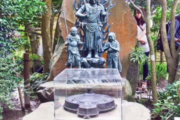 <p>A scary looking depiction of the Buddhist deity known in Japanese as `Fudo-Myou`</p>