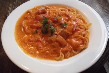 <p>My dinner, the &#39;Aurora&#39; tomato cream sauce pasta</p>