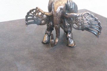 <p>This sculpture&nbsp;is reversible. From this angle it appears to be an elephant, but flip it over and it becomes a swan!</p>