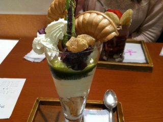 Parfait đậu azuki với matcha dành cho những người yêu thích hương vị Nhật Bản
