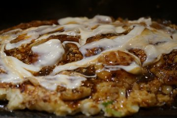 กิน Okonomiyaki ที่ร้าน Mizuno
