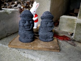I don't think these tiny statues are Japanese!