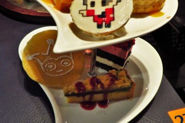 <p>The Pheonix&nbsp;Wright dessert was well decorated and delicious (you can also order it as a tea set but we got the dessert only).&nbsp;</p>