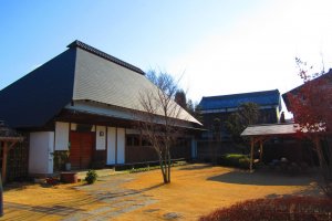 The gardens and buldings of Tsumugi no Sato, Yuki
