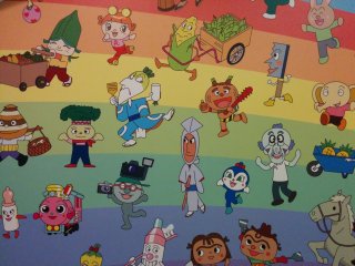 There are many characters in the Anpanman anime. There are some of them on this wall