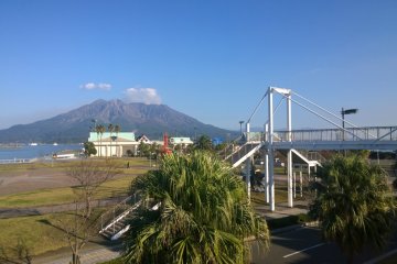 <p>ทุกมุมมองจาก Dolphin Port (Kagoshima Water Front) จะสามารถเห็นความงดงามอลังการของภูเขาไฟซากุระจิม่าได้</p>