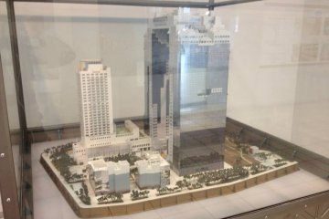 <p>A scale model of the Sky Building and it&#39;s surroundings</p>