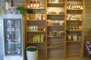 There is a mouth-watering selection of fruit vinegar and oils, as well as beans and bean-based products. The shop uses the soy mayonnaise in some of its sandwiches. &nbsp;