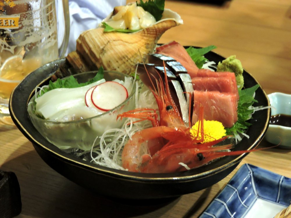 Fresh assortment of sashimi&nbsp;(sliced raw fish)