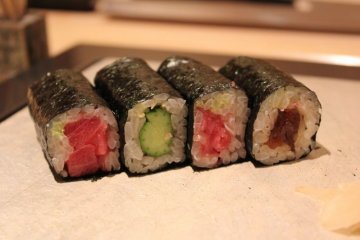 Various hoso-maki sushi rolls