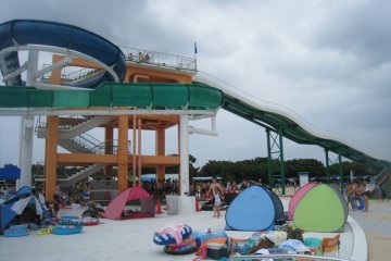 This is the favorite of all fun-seeker, young and young onces. It has 3 fun rides (The straight bumpy, blue and green whirlpool slides).