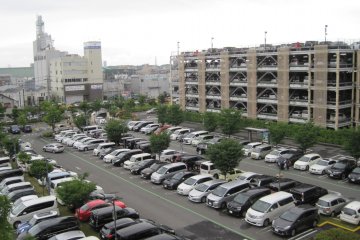 <p>There&#39;s ample parking space available but it can still get crowded...</p>