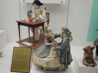 Automate dolls or self-moving dolls from France are very interesting because of their uniqueness. Some have a built-in music box