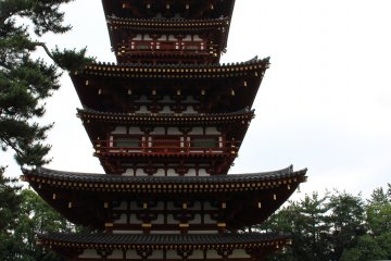 <p>The west pagoda</p>