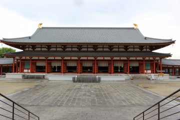 <p>The Daikodo (Great Lecture Hall)</p>