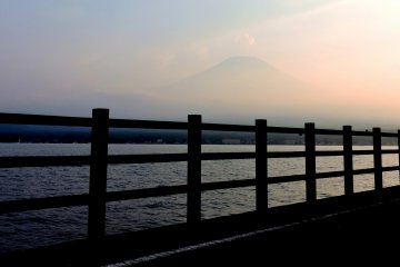 <p>As evening fell Mount Fuji slowly appeared from the haze</p>